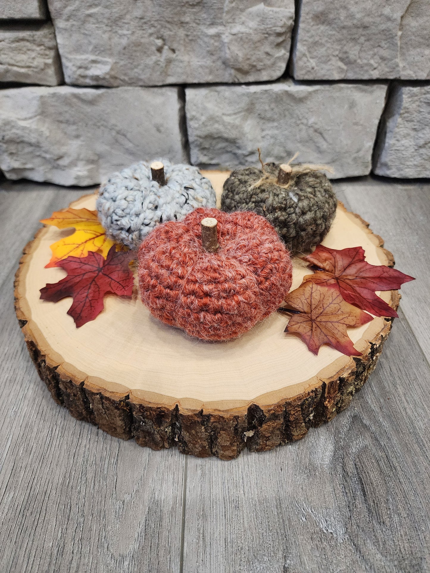 Pumpkins, set of 3 small