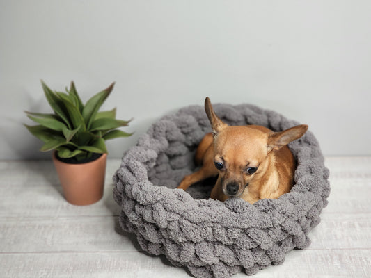 Chunky Knit Pet Bed