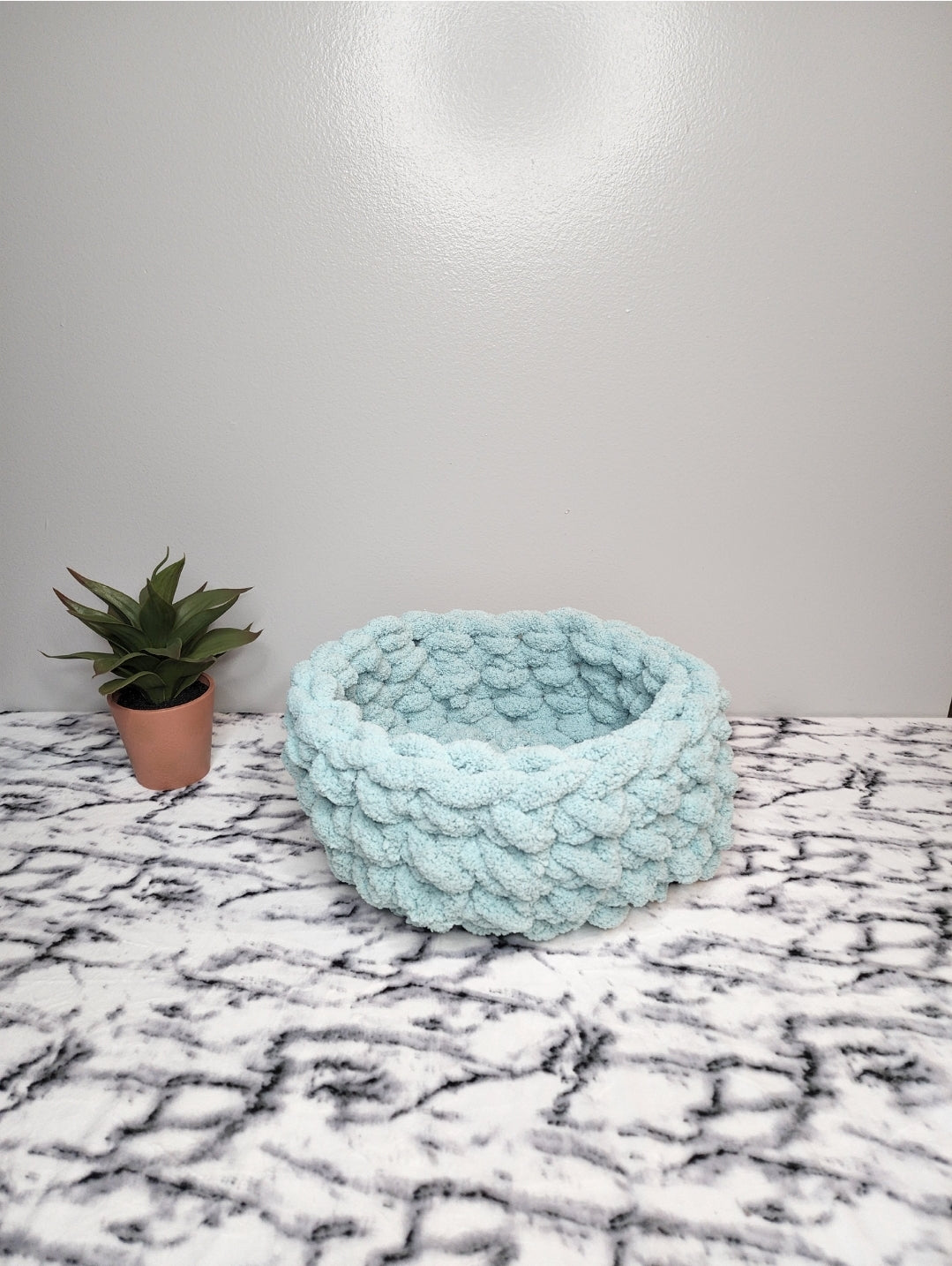 Chunky Knit Pet Bed