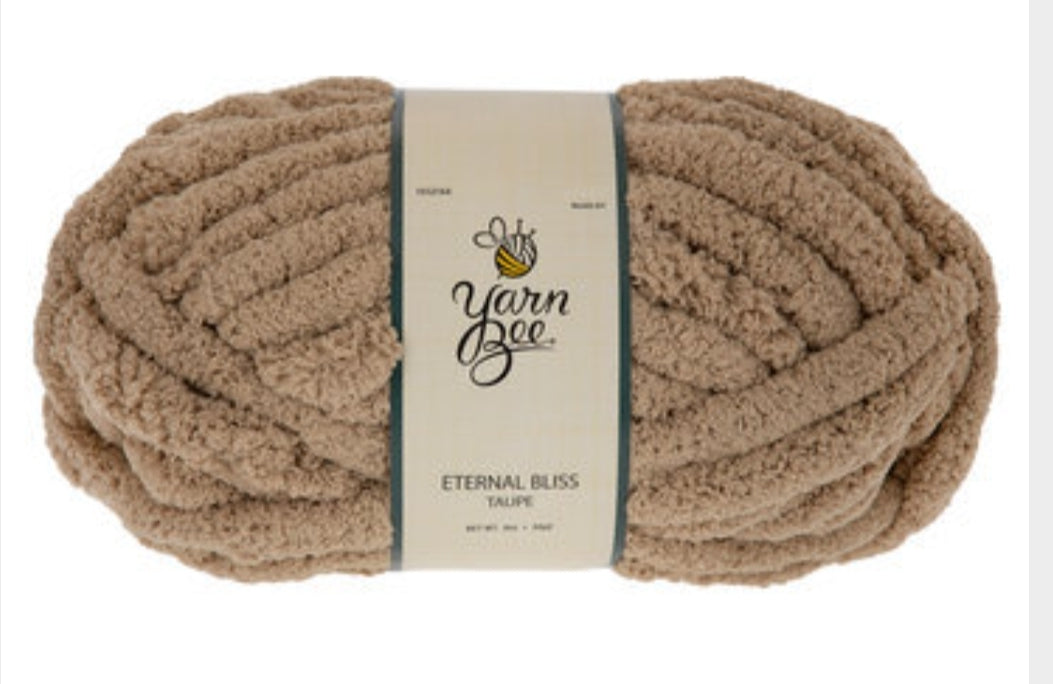 Chunky Knit Pet Bed